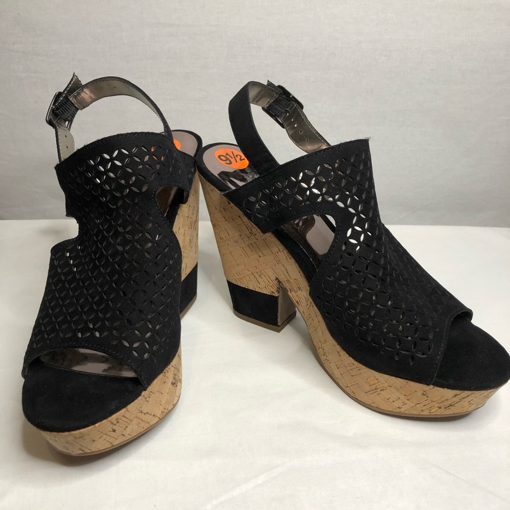 Carlos Bristol platform wedge black sandals